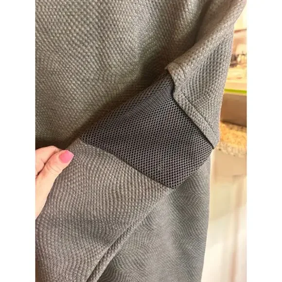 Under Armour UA Move Light Tunic Grey/Black Mesh Long Sleeve Pullover - Picture 6 of 7